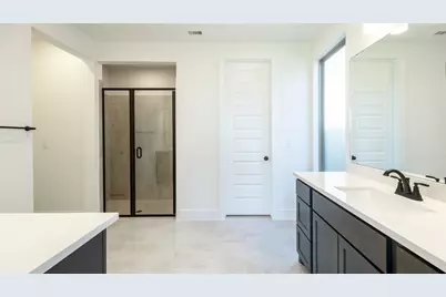 7003 Stitzel Weller Drive, Austin, TX 78744 - Photo 9