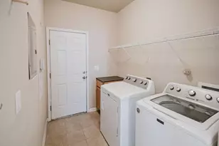 305 Trestle Tree St, San Marcos, TX 78666 - Photo 11