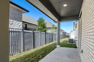 7417 Boyd Hvn Dr, Austin, TX 78744 - Photo 35