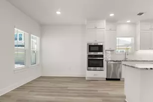 7417 Boyd Hvn Dr, Austin, TX 78744 - Photo 11