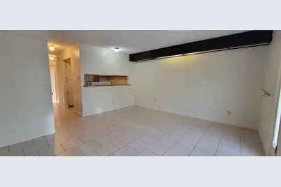 1221 W Hopkins Street #7, San Marcos, TX 78666 - Photo 7