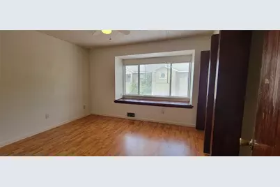 1221 W Hopkins Street #7, San Marcos, TX 78666 - Photo 11