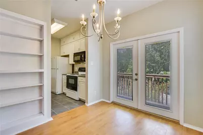 3011 Fruth Street #302, Austin, TX 78705 - Photo 9
