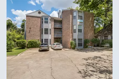 3011 Fruth Street #302, Austin, TX 78705 - Photo 15
