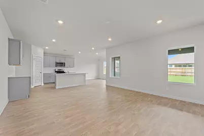 450 Kolbo Crossing Cove, Lockhart, TX 78644 - Photo 13