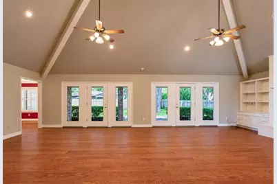 279 Quail Street, Meadowlakes, TX 78654 - Photo 9