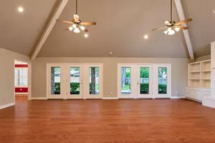 279 Quail St, Meadowlakes, TX 78654 - Photo 9