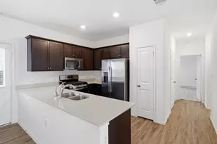 14224 Lyndora Ln, Pflugerville, TX 78660 - Photo 9