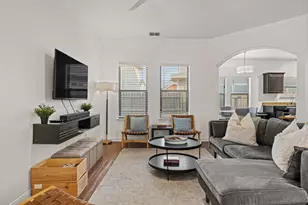 510 Mueller St, Fredericksburg, TX 78624 - Photo 3