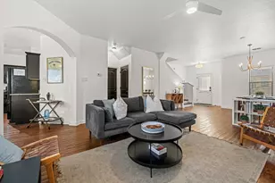 510 Mueller St, Fredericksburg, TX 78624 - Photo 7