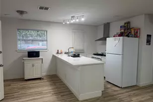 5600 Ponciana Dr, Austin, TX 78744 - Photo 7