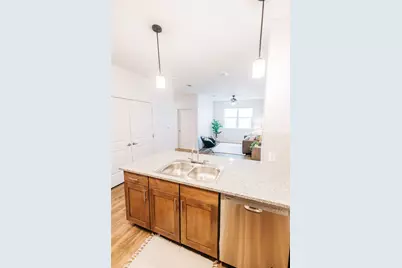 7051 Meadow Lake Boulevard #9302, Austin, TX 78744 - Photo 11
