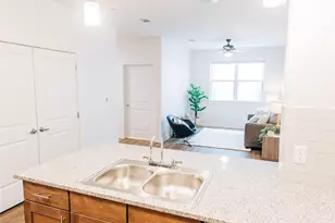 7051 Meadow Lake Blvd, Austin, TX 78744 - Photo 11