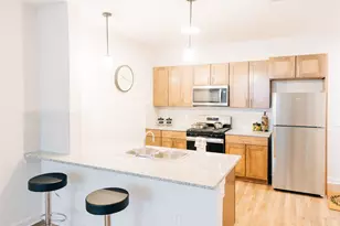 7051 Meadow Lake Blvd, Austin, TX 78744 - Photo 5