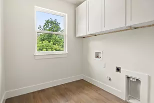 303 Hackberry Ln, Austin, TX 78753 - Photo 11