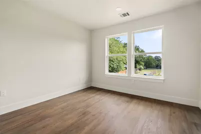 303 Hackberry Lane, Austin, TX 78753 - Photo 15