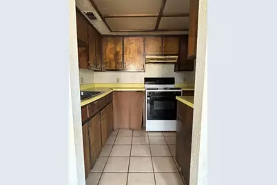 4605 Cedargrove Drive, Austin, TX 78744 - Photo 7