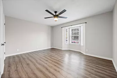 1240 Barton Hills Drive #105, Austin, TX 78704 - Photo 11