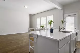 13501 Metric Blvd, Austin, TX 78727 - Photo 9