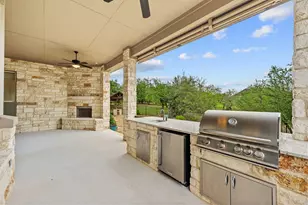 9733 Avion Cv, Dripping Springs, TX 78620 - Photo 33
