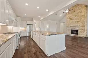 9733 Avion Cv, Dripping Springs, TX 78620 - Photo 9