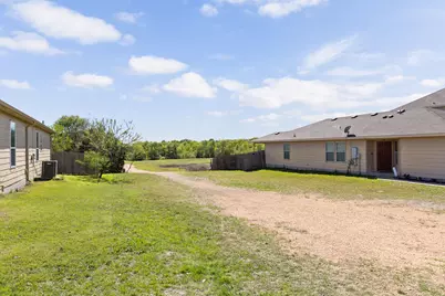 5700 Glowing Star Trail, Austin, TX 78724 - Photo 35