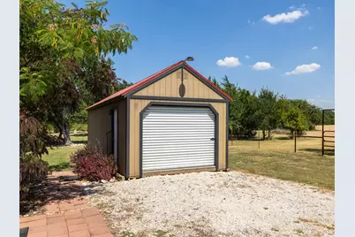 1320 Highway 138, Florence, TX 76527 - Photo 9
