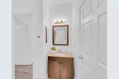 2414 Longview Street #101, Austin, TX 78705 - Photo 21
