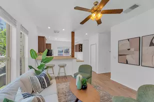 2414 Longview St, Austin, TX 78705 - Photo 3
