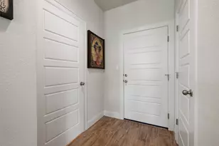 113 Oakstone Dr, Georgetown, TX 78628 - Photo 19