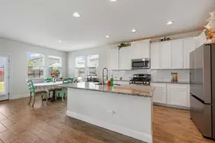 113 Oakstone Dr, Georgetown, TX 78628 - Photo 11