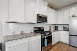 113 Oakstone Dr, Georgetown, TX 78628 - Photo 13