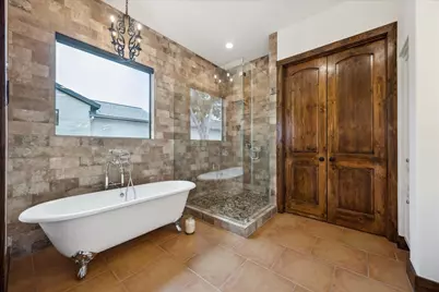 5400 Canyon Oaks Drive, Lago Vista, TX 78645 - Photo 15