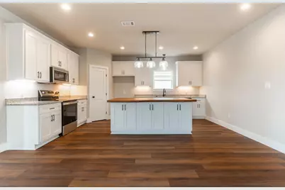 305 String Prairie Way, Smithville, TX 78957 - Photo 5