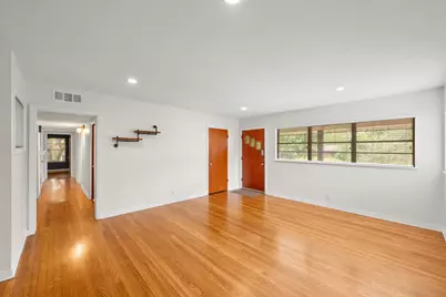 1404 Cloverleaf Drive, Austin, TX 78723 - Photo 11