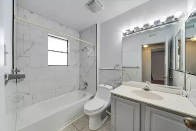 1129 W San Antonio Street, Lockhart, TX 78644 - Photo 17