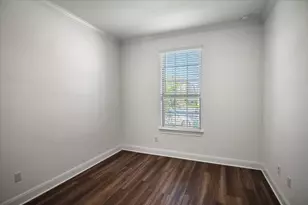 104 Raleigh Dr, Georgetown, TX 78633 - Photo 13