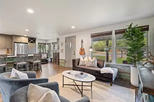 700 5th St, Marble Falls, TX 78654 - Photo 3