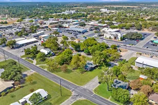 700 5th St, Marble Falls, TX 78654 - Photo 33