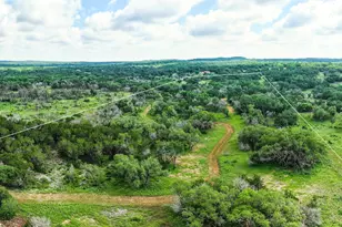 2013 Hilliard Rd, San Marcos, TX 78666 - Photo 1