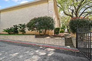 8415 Fredericksburg Rd, San Antonio, TX 78229 - Photo 35