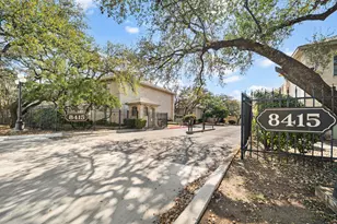8415 Fredericksburg Rd, San Antonio, TX 78229 - Photo 33