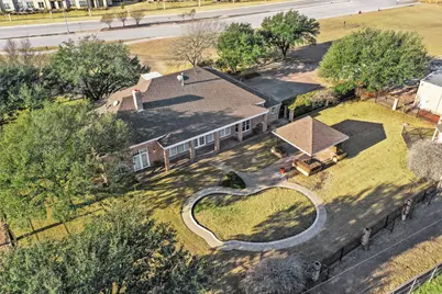 18317 W Colorado Sand Drive, Pflugerville, TX 78660 - Photo 9