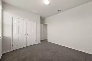 601 Platinum Ln, Liberty Hill, TX 78642 - Photo 33