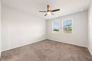 601 Platinum Ln, Liberty Hill, TX 78642 - Photo 21