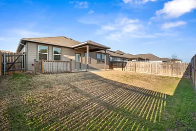 601 Platinum Lane, Liberty Hill, TX 78642 - Photo 35