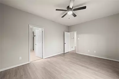 105 J E Brown Lane, Jarrell, TX 76537 - Photo 19