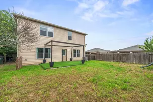 105 J E Brown Ln, Jarrell, TX 76537 - Photo 33