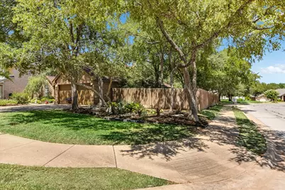 901 Rock Spring Cove, Round Rock, TX 78681 - Photo 23
