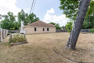 13213 Villa Park Dr, Austin, TX 78729 - Photo 33